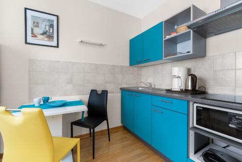 Villa Hope - Apartments with Shared Pool - image 13