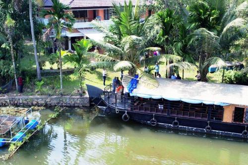 Joan's Homestay Near Kumarakom, Aleppey, Marari