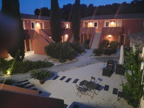 Domaine le Milos Appart'Hotel