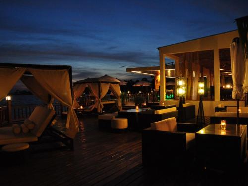 Altan/terrasse, Sokha Beach Resort in Sihanoukville