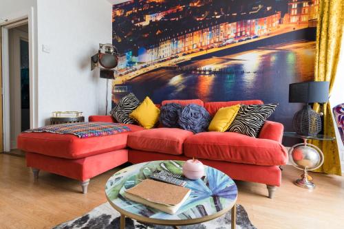 Ar Lan y Mor Seaside Apartment - image 13