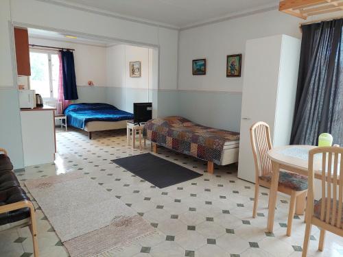 Lana Guest house