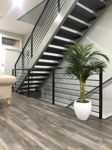 Burj Arab Luxury in Tower Grove, USA