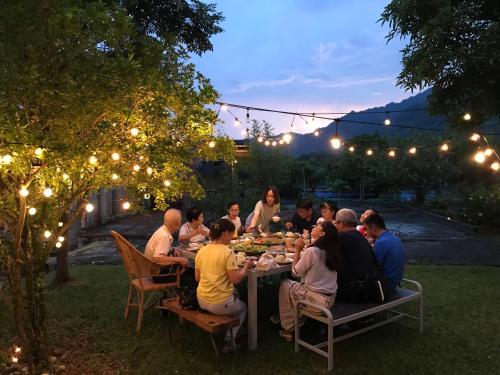 香蕉與黑膠 Yellow And Black Guest House 香蕉與黑膠 Yellow And Black Guest House