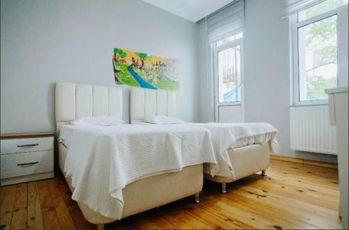 Windrose Hostel Room Type - Twin Room with Balcony