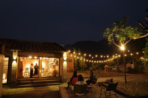 香蕉與黑膠 Yellow And Black Guest House 香蕉與黑膠 Yellow And Black Guest House