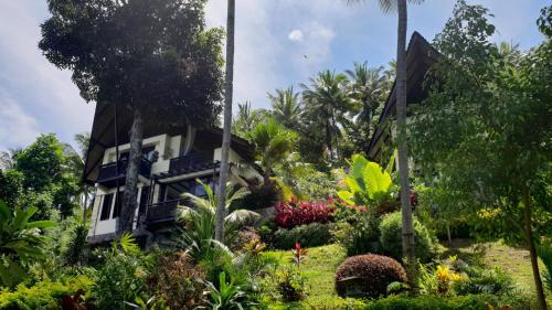 Villa Saraswati Meras in Tongkeina