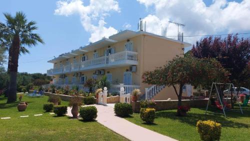  Pelagos Studios, Unterkunft in Ammoudi