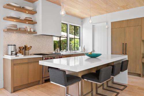 Modern Architectural Oasis in Menlo Park Modern Architectural Oasis in Menlo Park