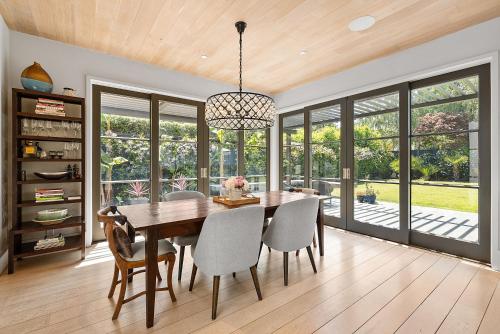 Modern Architectural Oasis in Menlo Park Modern Architectural Oasis in Menlo Park