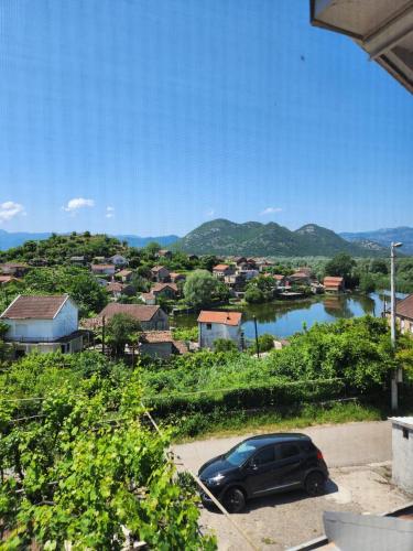 Dodoši Ksenija (Dodosi Ksenija) in Dodoši