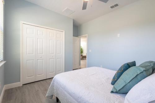 Chestnut Luxury Villas #3 in Tampa, USA