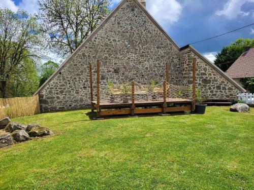 Garden, Une petite maison seulement pour 2 in Chenerailles