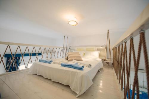 Villa Anna Maria in อาลิคี