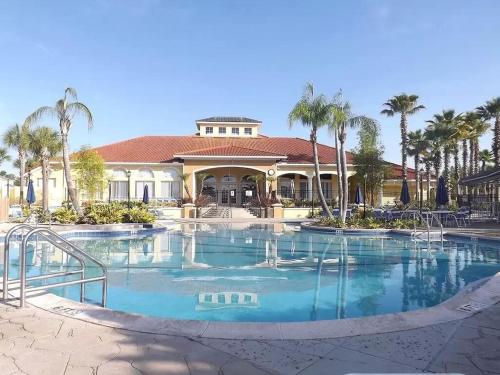 Wonderful Family Vacation Home at Terra Verde Resort, South Facing Pool, Disney, SeaWorld