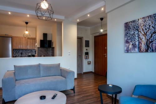 Luxury apartment next the citadel of Tsakas, Athens