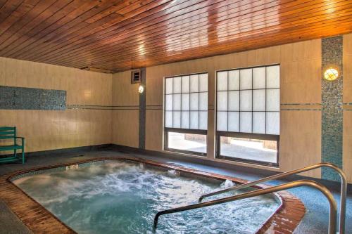 Pezsgőfürdő, Stoneridge Resort in Blanchard (ID)