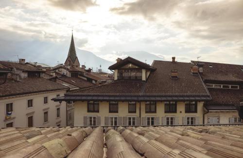 Heart of Trento Luxury House - image 6