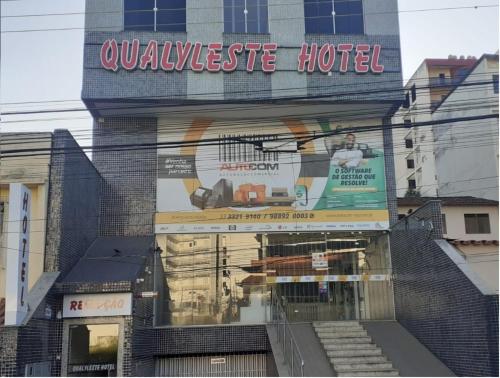 . QualyLeste Hotel