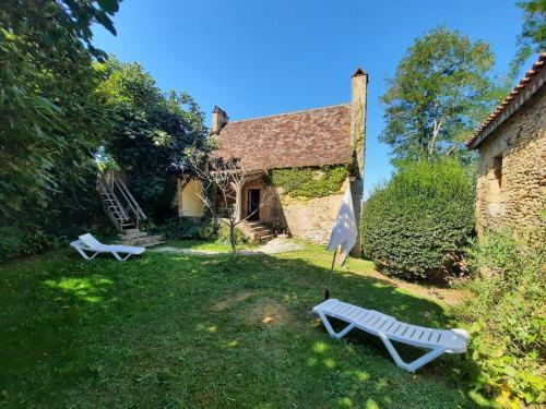 Maison en pierres avec vue sur la Dordogne - Marnac