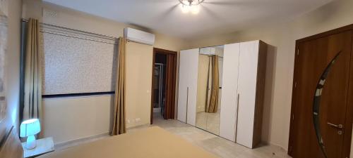 Large Apartment in Marsascala. sleeps 6, Marsaskala (zdjęcie 9)
