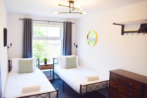 City Center Apartments FREE PARKING, Liverpool (photo 9)