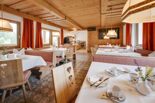 อาหารและเครื่องดื่ม, Edenhauserhof in สนามบินอินส์บรุค