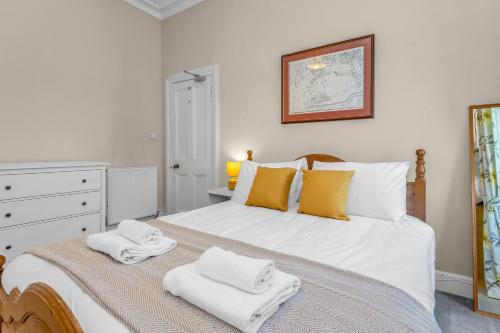 Marchmont Traditional Apartments - image 12