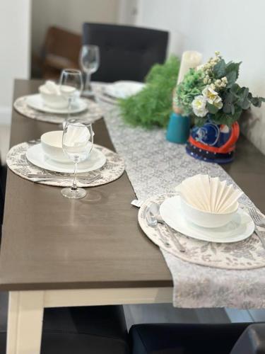 Private Luxury Framingham condo near Boston in Framingham, USA