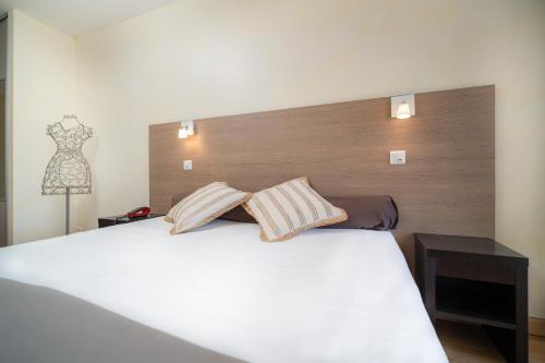 Junior Suite with Sea View image 5