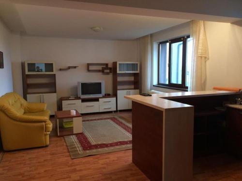Villaweb, 3rooms ap 5min drive to center and airport near Iași International Airport