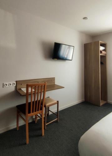 Fasthotel Laval - image 14