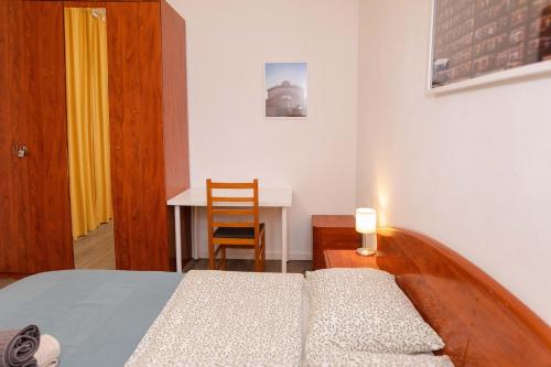 Apartment image 3