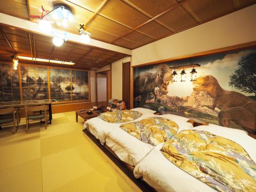 Japanese-Style Family Room with Bunk Bed【T-Rex】