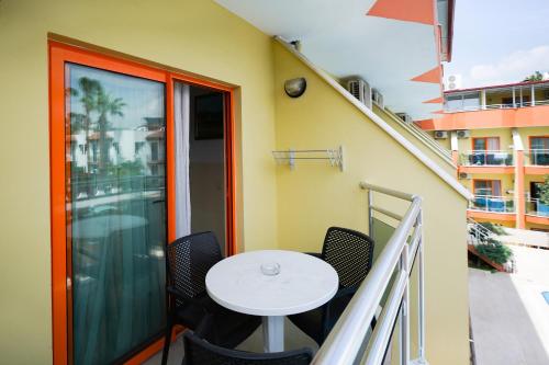 Wassermann Hotel – Kemer, NJ