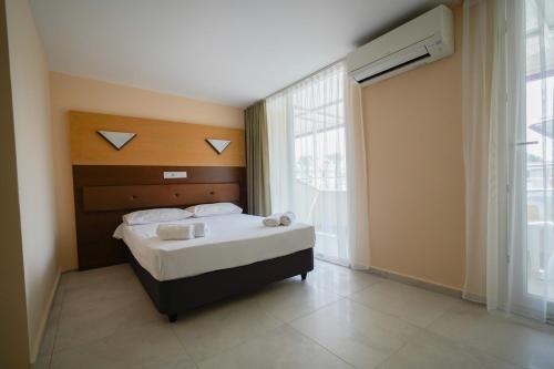 Wassermann Hotel – Kemer, NJ
