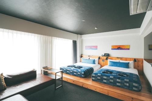 Suite with Balcony - Non-Smoking