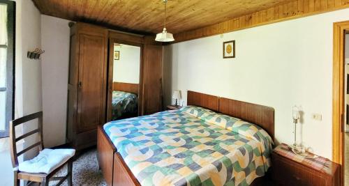 LEGNONCINO - Traditional apartment in an antique building near Como lake in Taceno