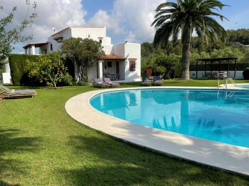 Authentic Villa with amazing pool