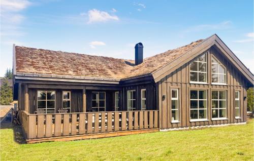 . Amazing Home In Øyer With Sauna