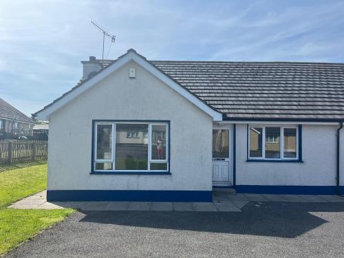 Exterior view, Armada Cottages Bundoran in Bundoran