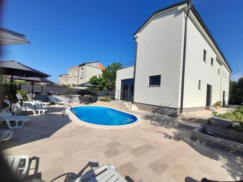 IGGY in โบโกวิซี