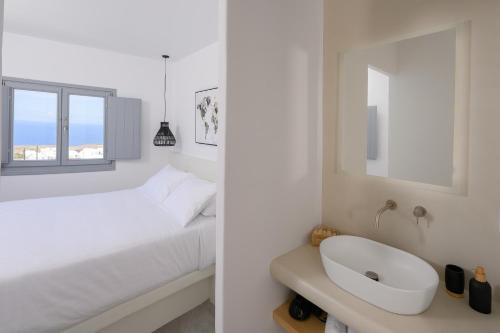 Thoè Oia Suites