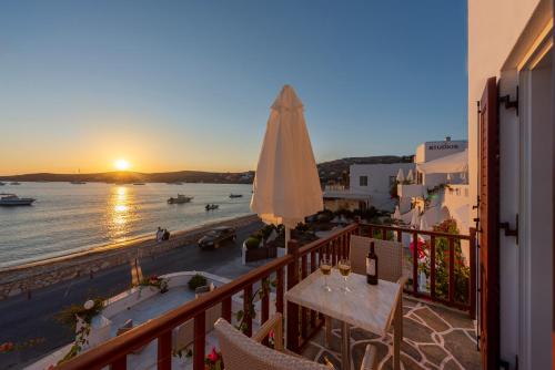 Irene Hotel - Beachfront in 파로스