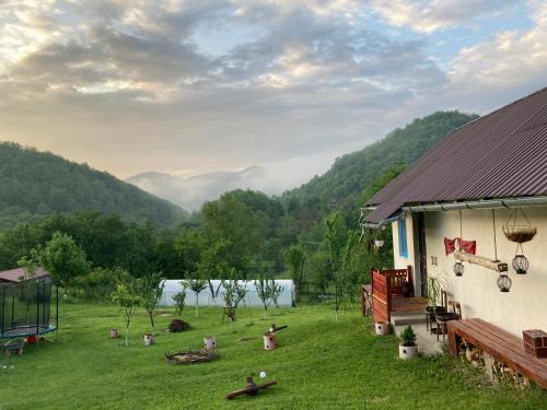 Viesnīcas āriene, Agroturism Sesuri 151 in Brada