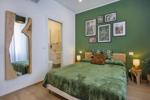 VERSILIA MIA - 600mt from the beach Room Type - Deluxe Double Room with Balcony
