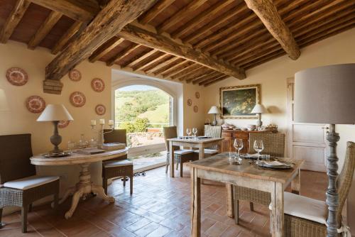 Ресторан, Dimora Santa Margherita - Charme Relais in Tuscany in Чінігіано