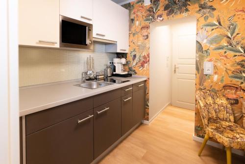 SCHLOSSRESIDENZ Business Apartments - image 9