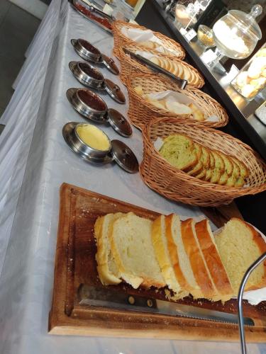 餐飲選擇, 科蒂基酒店 (Kontiki Hotel) in 南聖弗蘭西斯科