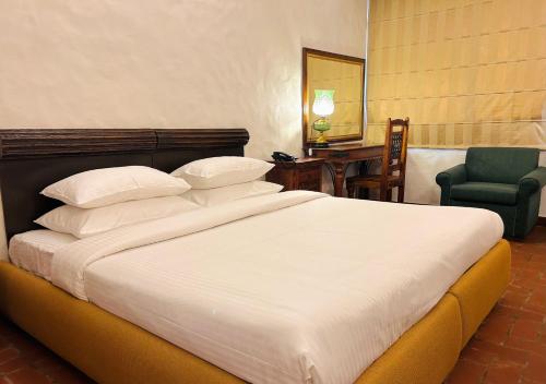room detail thumbnail 0